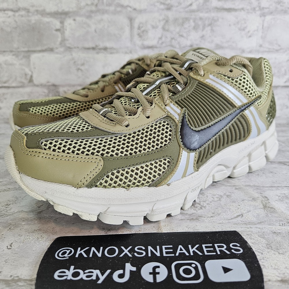Nike Zoom Vomero 5 Neutral Olive Bone Black FJ1915-200 Men's Size 9